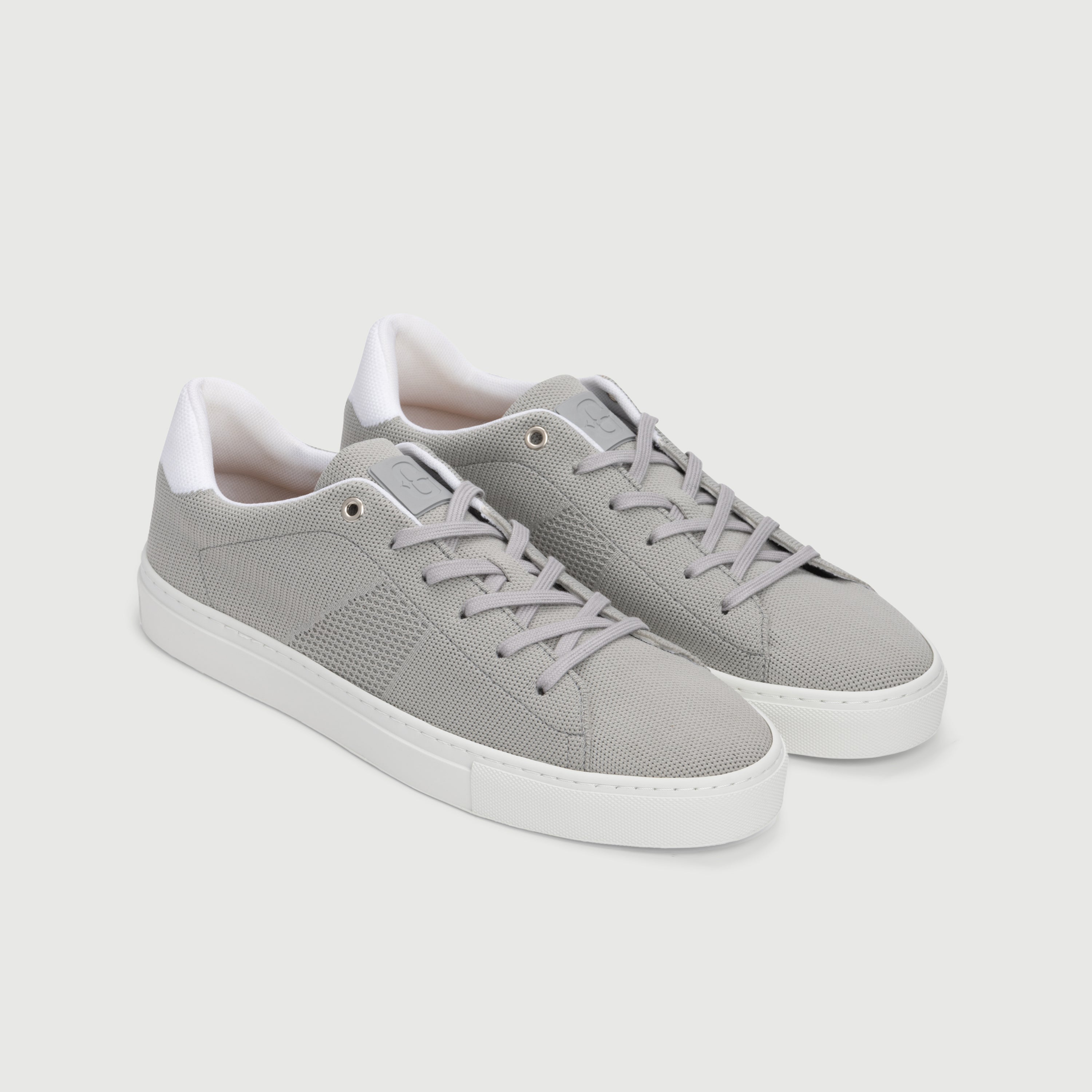 The Royale Knit 2.0 - Grey White